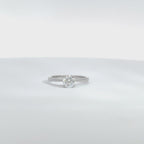 14K/18K White Gold Solitaire Engagement Ring with Thin Set Tapered Shank